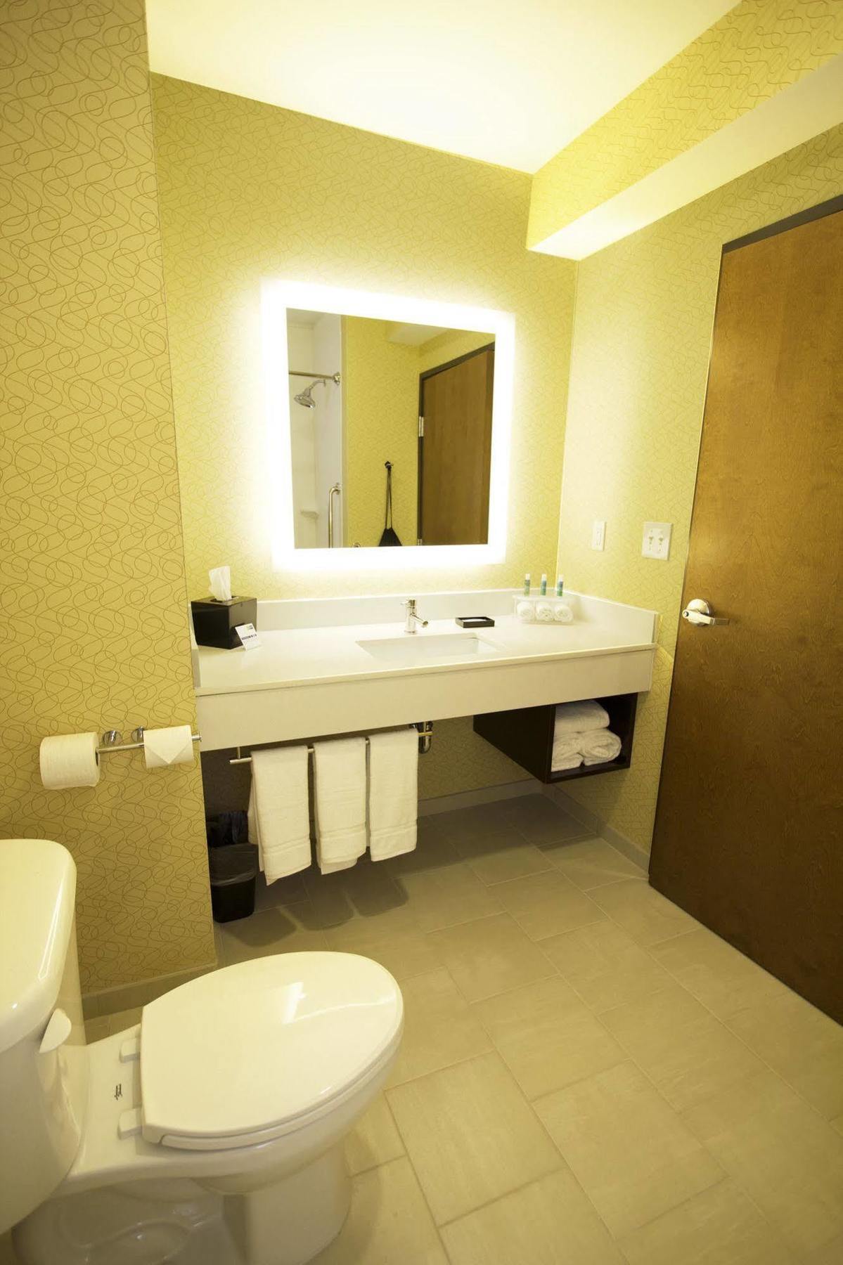 Holiday Inn Express Bordentown - Trenton South By Ihg Eksteriør billede